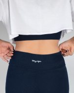 کراپ تاپ یوگا