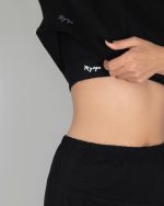 کراپ تاپ یوگا