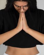 کراپ تاپ یوگا