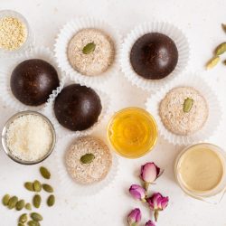 شیرینی نارگیلی بدون گلوتن با روکش شکلات,شیرینی نارگیلی بدون گلوتن ساده